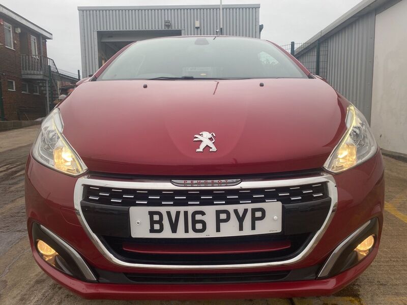 View PEUGEOT 208 1.6 THP GTi (s/s) 3dr