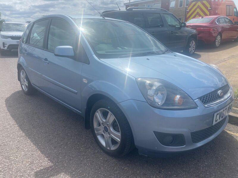 View FORD FIESTA 1.25 Zetec Climate 5dr